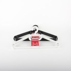 Műanyag vállfa 5 db-os 200690