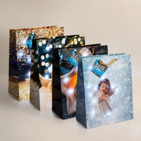   Family 58325 Ajándéktasak - 10 hidegfehér LED, papír - 265 x 127 x 330 mm - 4 féle / csomag