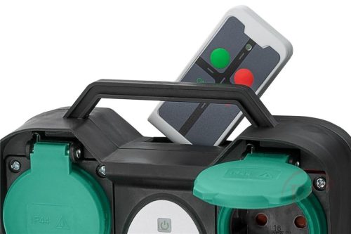 Goobay földelt kerti konnektor távirányítóval, dupla, leszúrható 76779