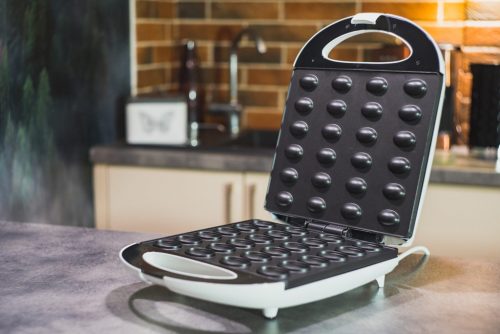 Adler AD3039 Töltött sütemény készítő gép, 1600W, fehér