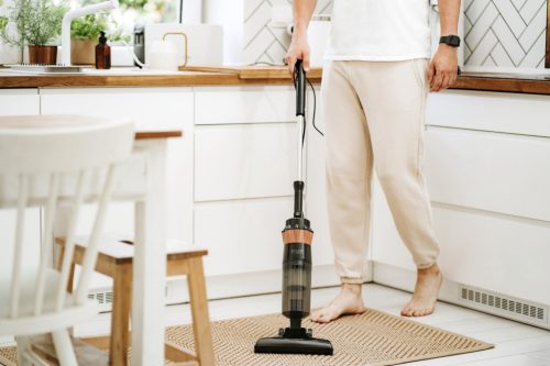 Adler AD7049 2 az 1-ben kézi porszívó