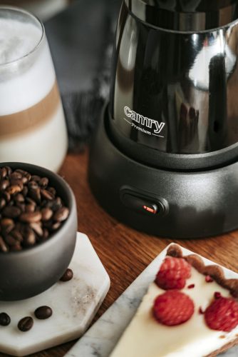 Camry CR 4415B elektromos kotyogó, presszókávéfőző fekete