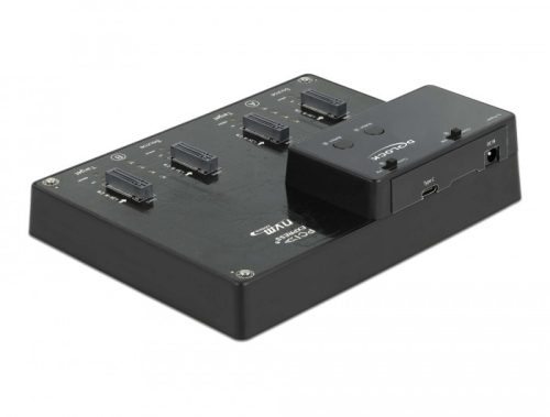 Delock M.2 dokkoló állomás 4 db. M.2 NVMe PCIe SSD-hez klón funkcióval