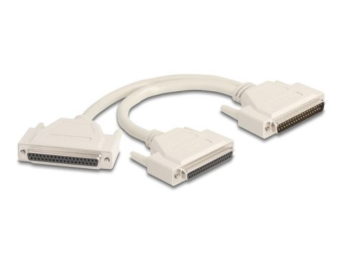 Delock Y osztott kábeles adapter D-Sub 37 tűs apa - 2 x D-Sub 37 tűs anya csavarokkal 30 cm