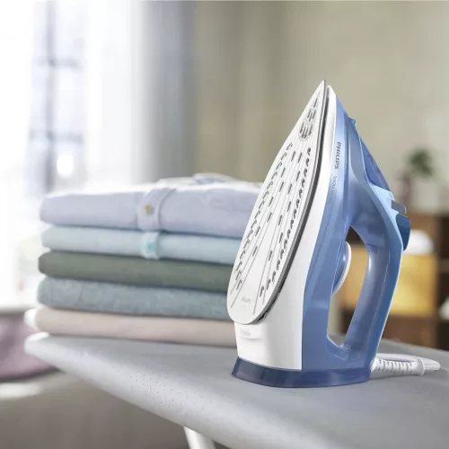 Philips DST3031/20 Series 3000 Gőzölős vasaló kék, 2400W