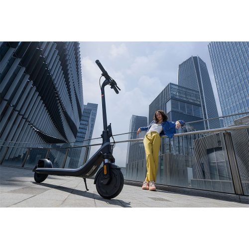 Segway Ninebot Kickscooter E2 E II elektromos roller, AA.05.14.01.0004