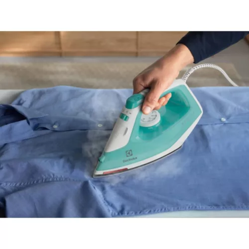 Electrolux E5SI2-2AM Care 500 zöld gőzölős vasaló, 2200W