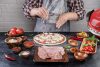 G3 Ferrari G10032 Forno Pizza Plus Snack Napoletana Red, piros/fekete színű olasz házi pizza sütő, 5 perc alatt, 400 fokon, 31cm-es pizza