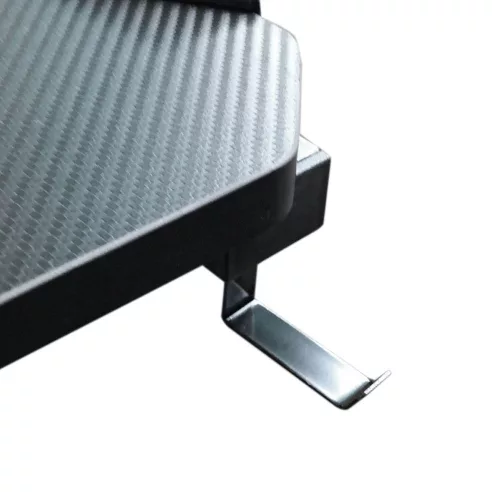 Timeless Home Professzionális gamer asztal karbonszálas bevonattal, LED világítással (HOP1001309)