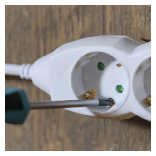 Emos P0423R Hosszabbító 3 m / 4 aljzat / fehér / PVC / 1,5 mm²